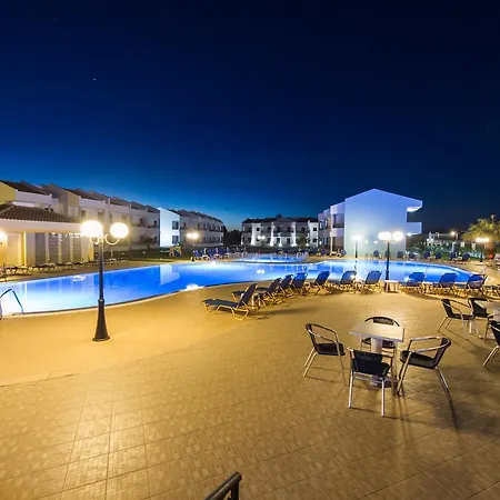Aparthotel Stemma 3*